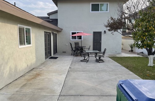 Tustin Cottage | Adorable Brand New remodeled Tustin Cottage. Close to the 55/405/22 and 91 fwy.
