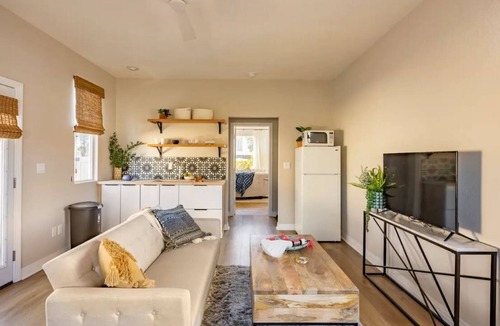 Rancho Penasquitos Apartment | Adorable studio with easy parking on the street. Ask if you need driveway.