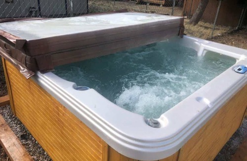 Big Bear City House | Aerobear Den Fenced Pup Friendly Spa