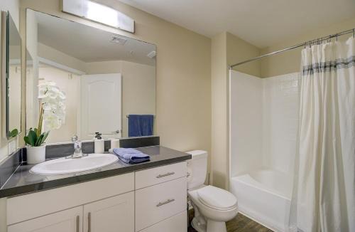 Marina del Rey Apartment | Agate Zen Retreat - Stylish 2BR Oasis in MDR