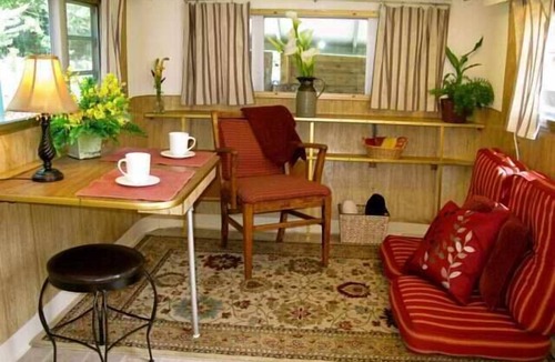 Butte House | Airstream in the Redwoods, near River and Beaches w/Hot Tub, Wifi, privacy.