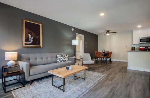 Marina Peninsula Apartment | Airy Marina del Rey 1BR, by beach, bars & shops, by Blueground