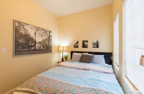 Newhall Apartment | AL1: Remarkable 3/1 Near SCU; Converted Mansion