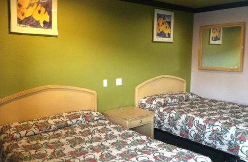 Azusa Hotel | All 8 Motel
