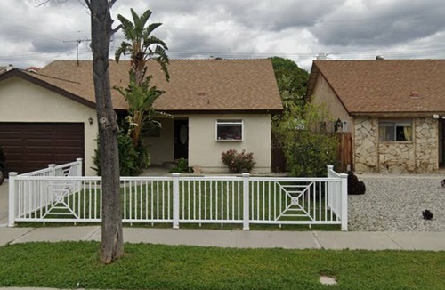 Reseda Bed & Breakfast | ALL you want and need for a perfect vacation. And a hot tub 🤠
