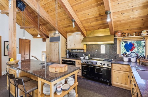 Alpine Meadows House | Alpine Adventure by Tahoe Getaways - Ski Shuttle, Hot Tub + Pet Friendly