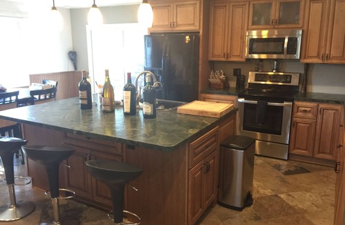 Laguna Hills House | Amazing Amenities, Laguna Hills 3 Bedroom Beauty!