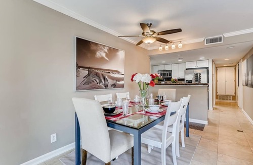 Newport Shores House | Amazing Family Friendly Newport Beach Home - 1 Block To Ocean (C2)