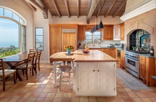 Country Club House | Amazing La Jolla Views with Pool & Spa!