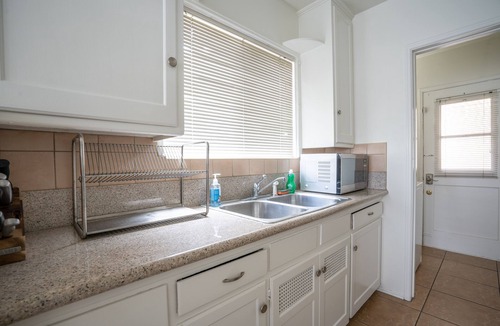 Eagle Rock Apartment | Amazing location in Eagle Rock.
