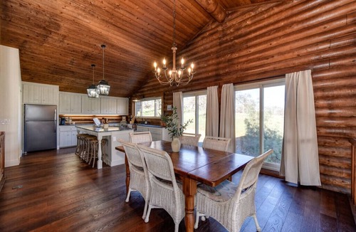 Placerville House | Amazing Log Cottage with Hot Tub & Barrel Sauna! (NEW LISTING)
