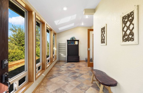 Crescent City House | Amazing panoramic views and deck to watch from