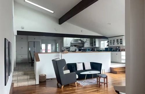 Playa Del Rey House | Amazing unique floor plan! Large House with Huge Chef Kitchen. 4 Living Rooms.