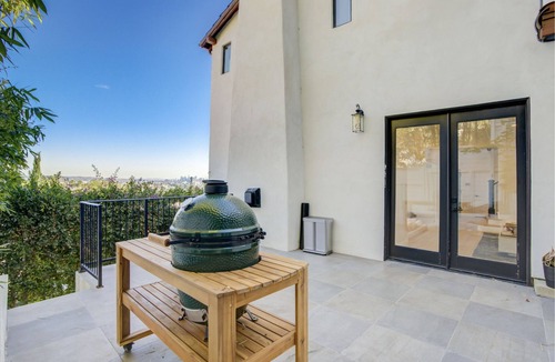 West Hollywood House | Amazing Views & all high end Restoration Hardware furniture!