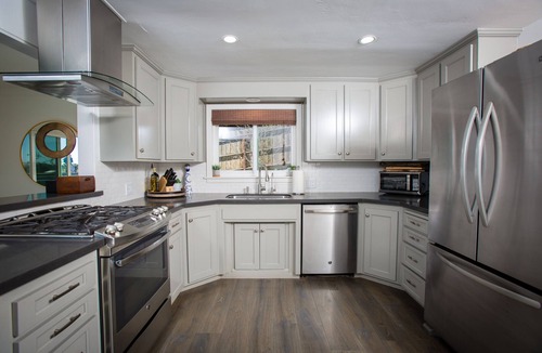 Solana Beach House | Amazing Views with Heated Pool and Jacuzzi Near Beach