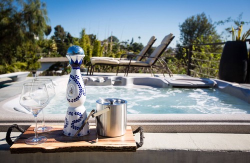 Solana Beach House | Amazing Views with Heated Pool and Jacuzzi Near Beach