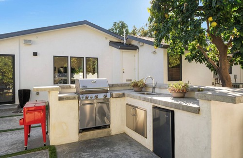 Tarzana House | Amazing Villa in the heart of Tarzana