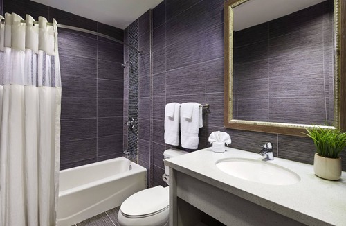 Downey Hotel | American Inn