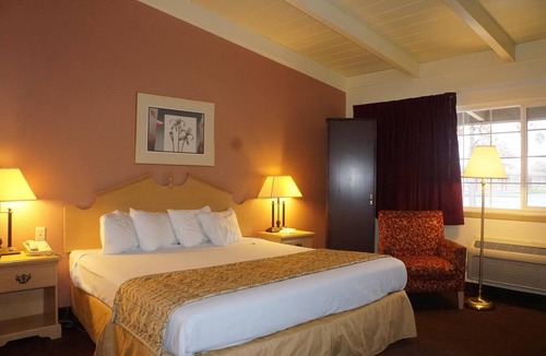 Oroville Hotel | Americas Best Value Inn & Suites Oroville