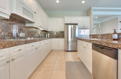 Palm Desert House | An Elegant Palm Desert Home, Great Nightly Rate!