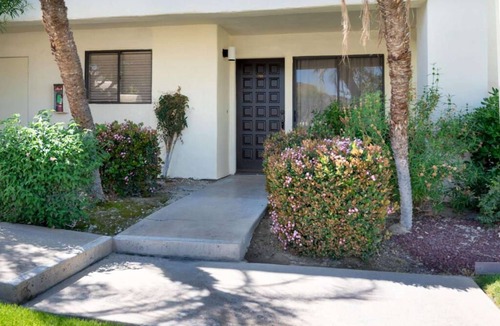 Canyon Corridor Apartment | Apartment ∙ 2 bedrooms ∙ 4 guests