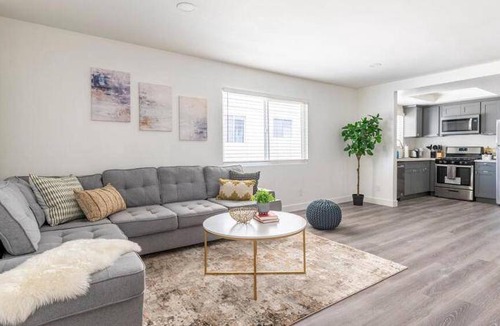 Alhambra Apartment | Apartment ∙ 2 bedrooms ∙ 4 guests