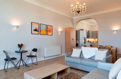 Newquay Apartment | Apartment in Cornwall with Towan Beach Views