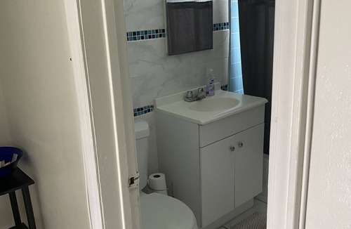Hawthorne Apartment | Apartment Near LAX airport #B