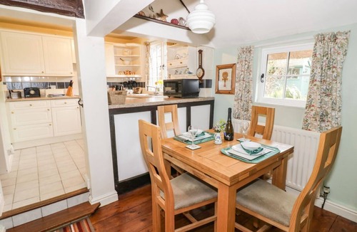 Harvington Cottage | Apple Tree Cottage, Harvington