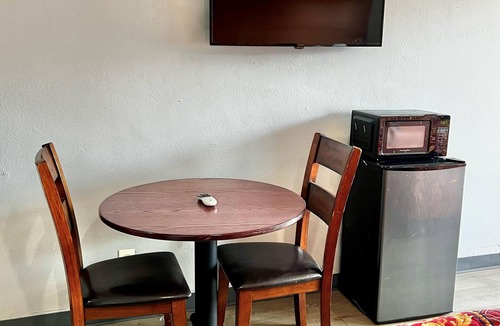 El Monte Hotel | Aqua Inn Motel