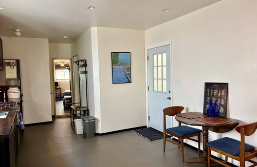 South Pasadena House | Arroyo Seco upper duplex 1-bdrm - Rose Bowl adjacent