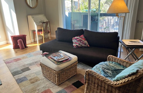 Grand Lake Condo | Artful 2-bedroom condo with fiber WiFi in vibrant Oakland - secure parking