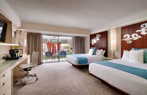Airport Area Hotel | Atrium Hotel at Orange County Airport