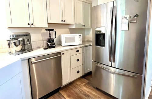 Riverside House | August only Specials! Rock bottom pricing ~ Details in Description