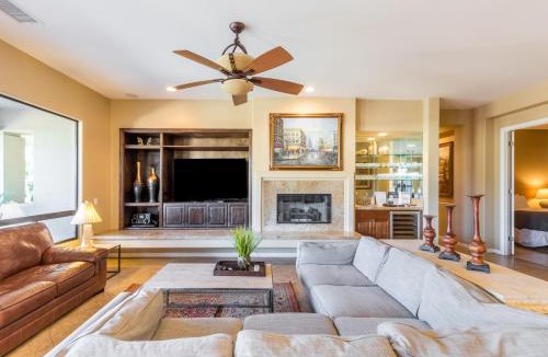 Rancho Santana House | Aurora by AvantStay Luxurious Home with an Exquisite Pool Spa and Outdoor Seating