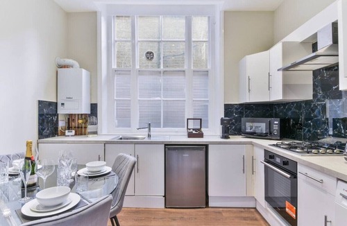 Farringdon Apartment | Avari - Luxury 1-Bed Stay in Central London EC1N