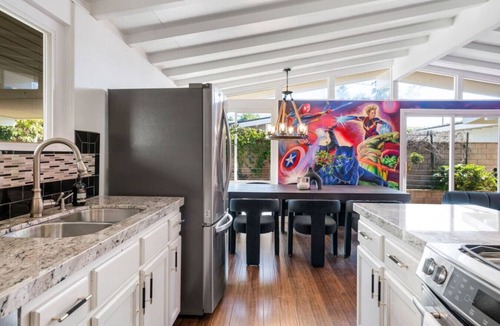 Sherwood Forest and Thistle Development House | Avengers HQ | Hot Tub | Close to Disney | Parking