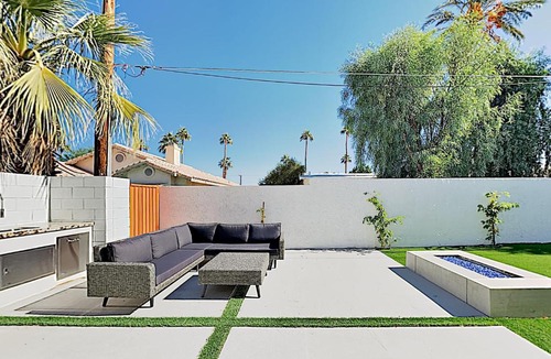 La Quinta Cove House | Avenida Alvarado Haven