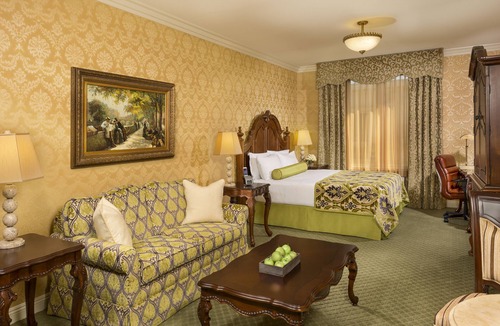 Hawthorne Hotel | Ayres Hotel Manhattan Beach LAX