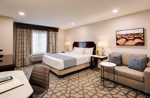 Redlands Hotel | Ayres Hotel Redlands – Loma Linda