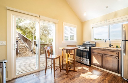 Woodacre House | Baby Hawk Nest w/Views