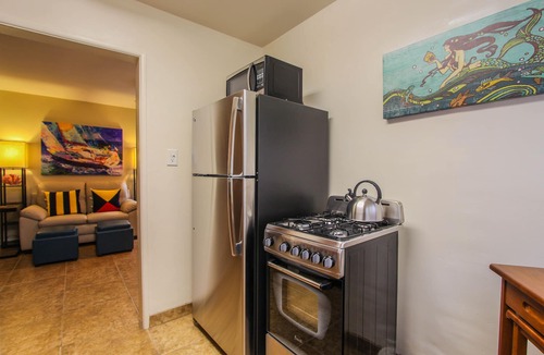 Balboa Peninsula Apartment | "BALBOA SEA ESCAPE" Steps to Beach and Bay *Garage Parking & Air Conditioning