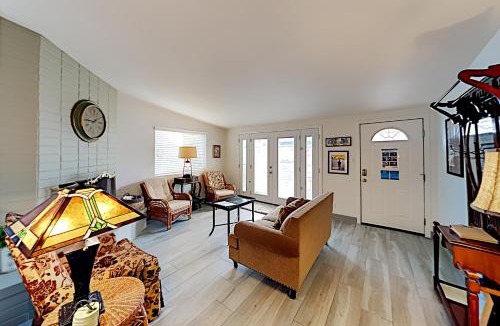 Pierpont Bay House | Bangor Lane Oasis