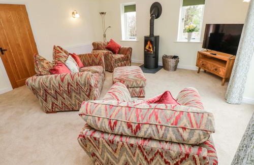 Crynant House | Barley Cottage