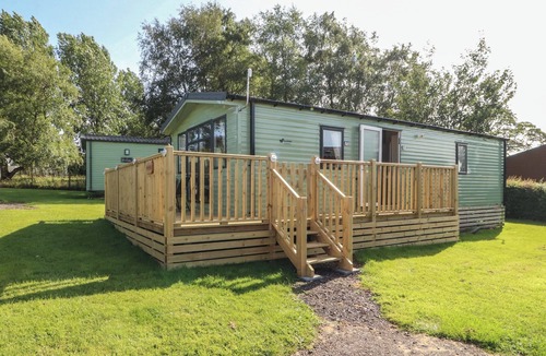 Carnforth Cottage | BARNEY'S RETREAT - DOCKER PARK FARM, pet friendly in Carnforth