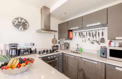 Old Portsmouth Cottage | Battery House