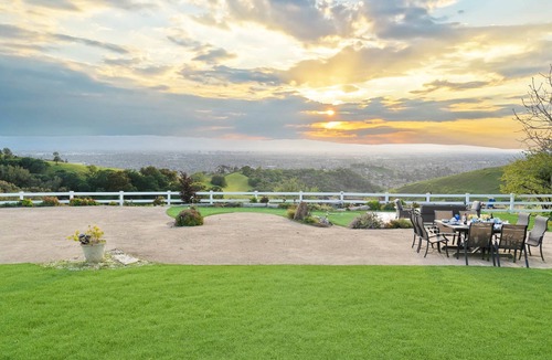 Evergreen Villa | Bay Area Views Retreat and Events @ Veranda Hills