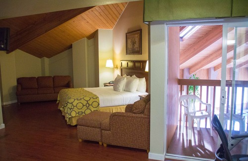 Yreka Hotel | Baymont by Wyndham Yreka