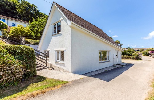 Trebetherick Cottage | BAYWATCH SANDS, pet friendly, country holiday cottage in Polzeath