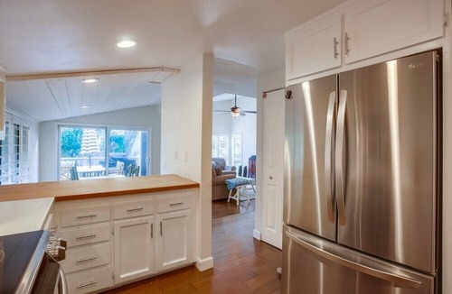 Solana Beach Condo | Beach Access, Pool, Spa, Tennis, 2 Bedroom + Private Den